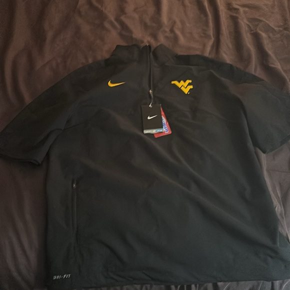 Notre Dame short sleeve 1/2 zip NWT - Picture 2 of 4